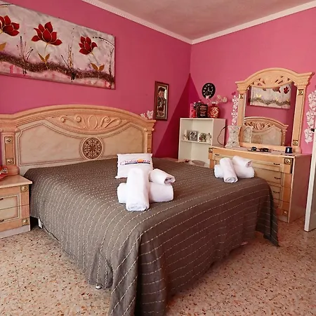 Casa Vacanza Enver A بيت للعطل توليي